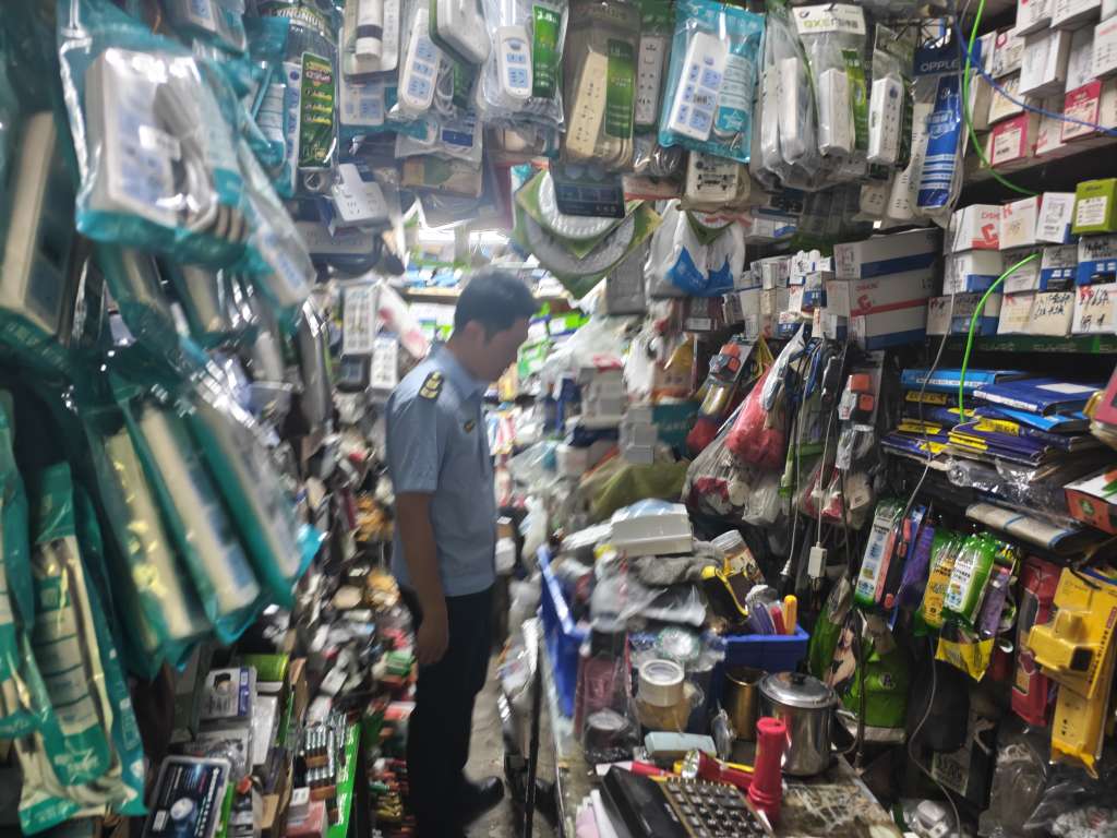 橫向到邊、縱向到底、齊抓共管——美蘭分局以日用品銷(xiāo)售監(jiān)管為抓手，筑牢安全防線助推市場(chǎng)發(fā)展